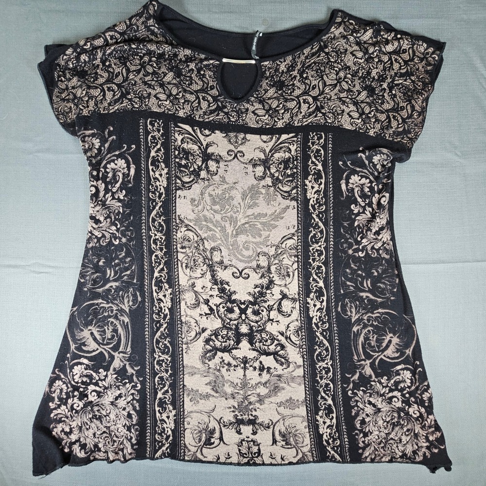 SKINNY MINNIE Black Beige Baroque Damask Keyhole Neck Short Sleeve Tunic Top LG